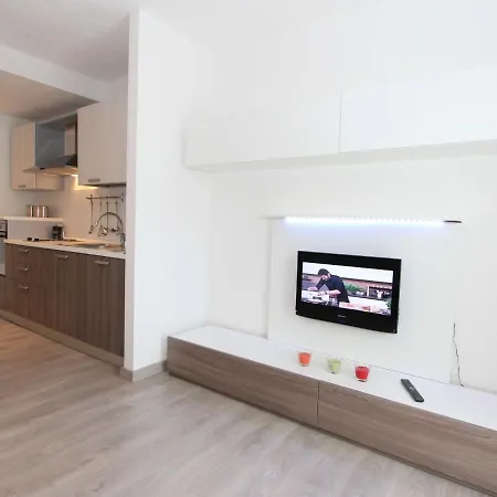 Am Birkenhain-30 By Interhome Appartement *