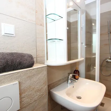 Am Birkenhain-30 By Interhome Appartement *