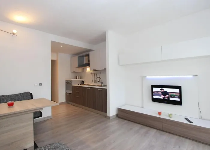 Am Birkenhain-30 By Interhome *